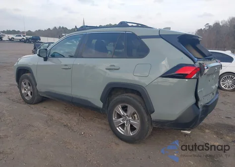 2022 Toyota Rav4 Xle z USA, uszkodzony, nr VIN 2T3W1RFV5NW218341